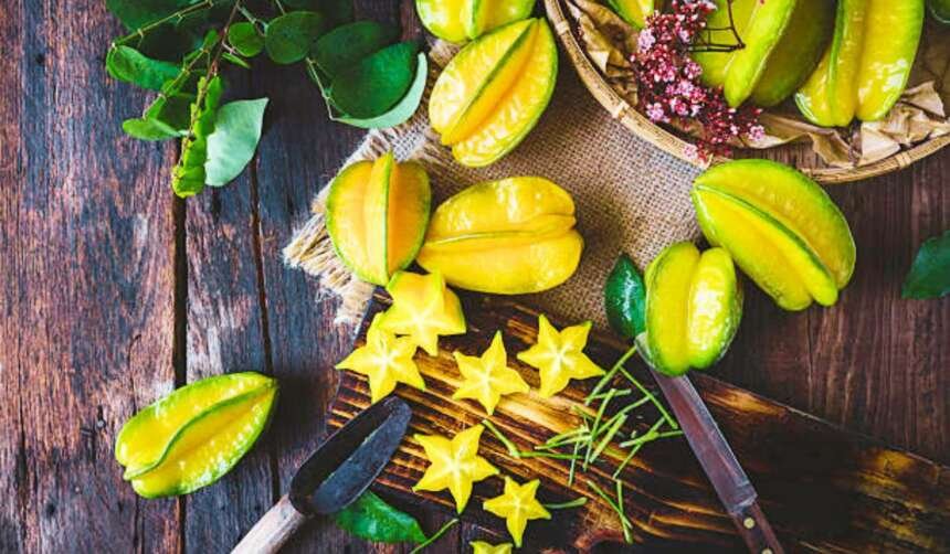 Nutritionists Recommend Adding Starfruit to Your Diet - Here's Why