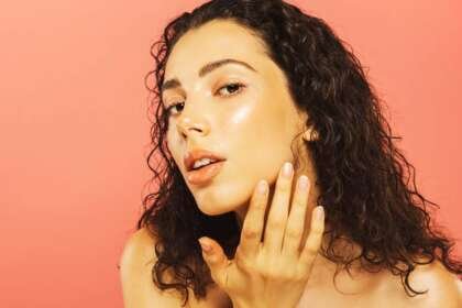 4 Surprising Benefits You’ll Get from Adding Niacinamide to Your Routine
