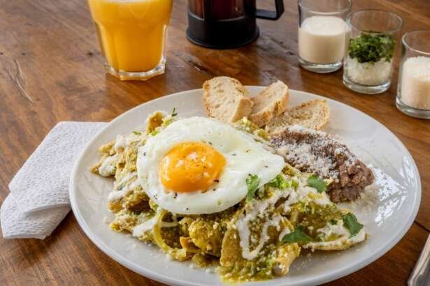 Chilaquiles Verdes Health Benefits and Nutrition Facts