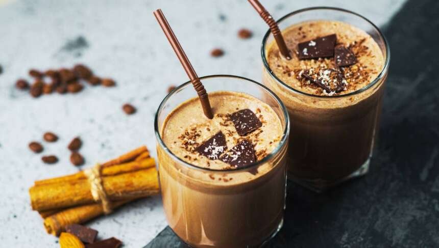 Cinnamon Coffee Smoothie Health Benefits, Downside, and Nutrition Facts