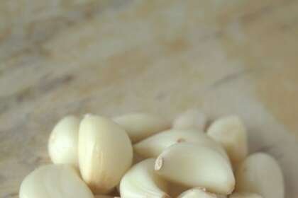 How to Properly Store Garlic