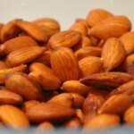 Why this nutritionists saying to eat soaked almonds