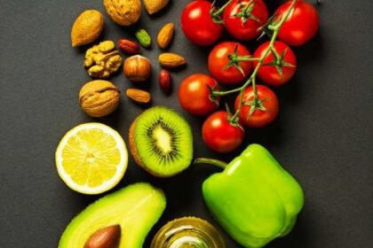 19 Superfoods You Should Be Eating Every Day