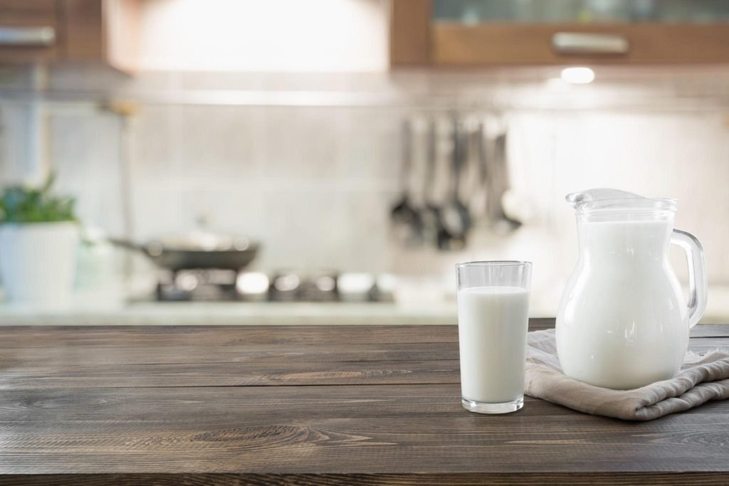 How Milk Affects Blood Sugar Levels